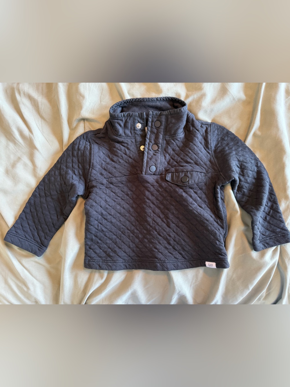 Baby GAP Quilted Snap-Placket Pullover in Charcoal, Size 2T